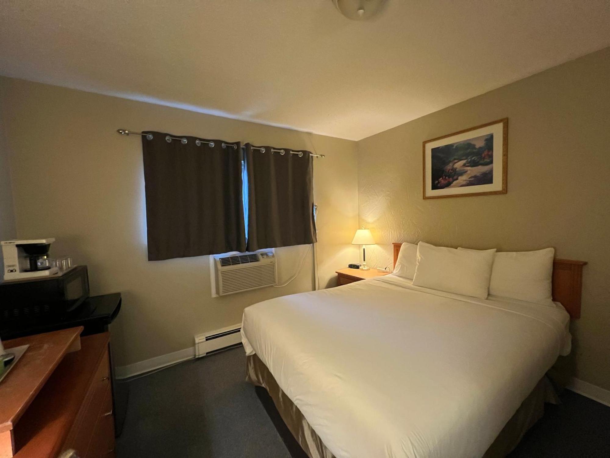 Wells Gray Inn Clearwater Εξωτερικό φωτογραφία
