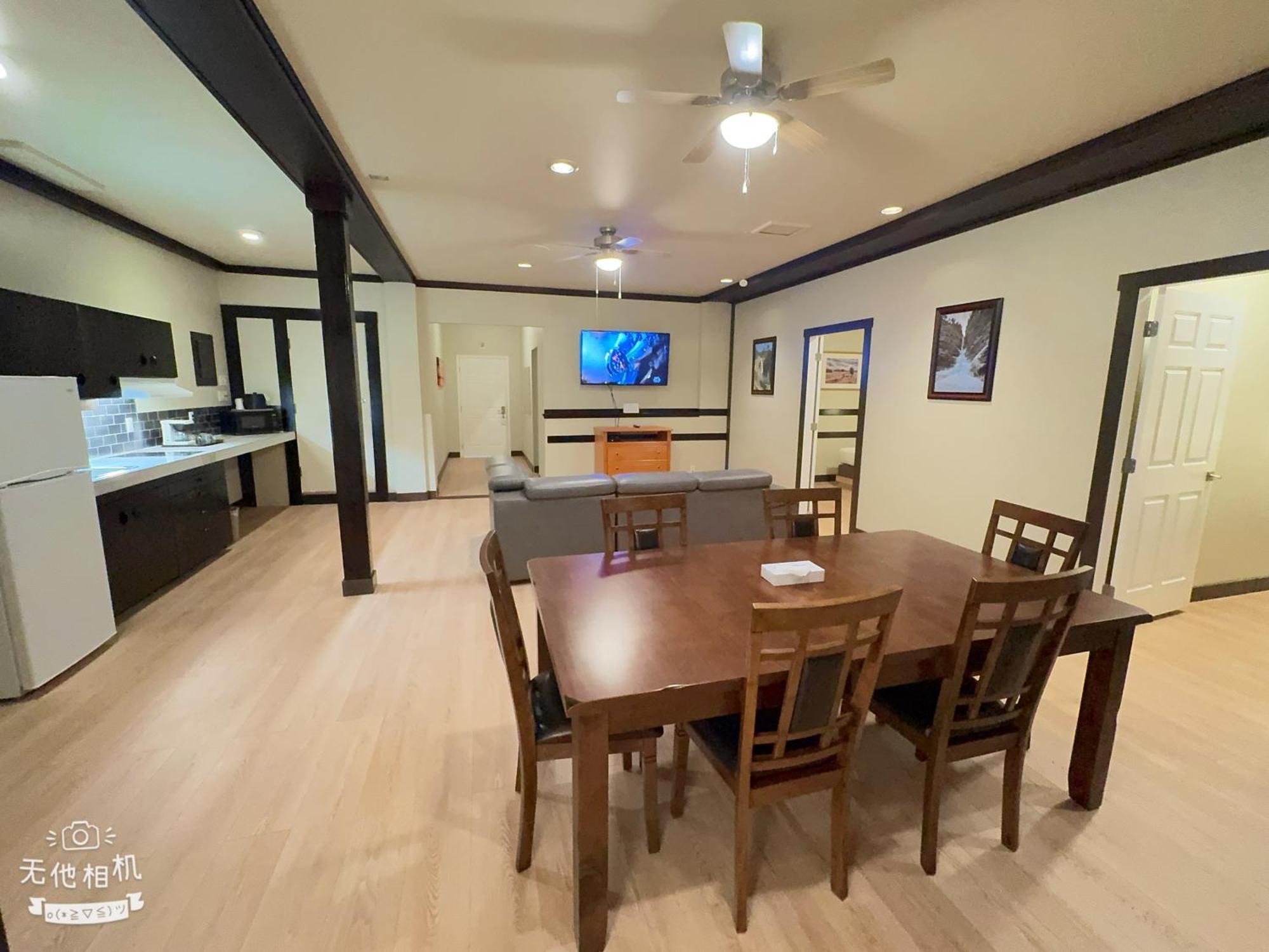 Wells Gray Inn Clearwater Εξωτερικό φωτογραφία